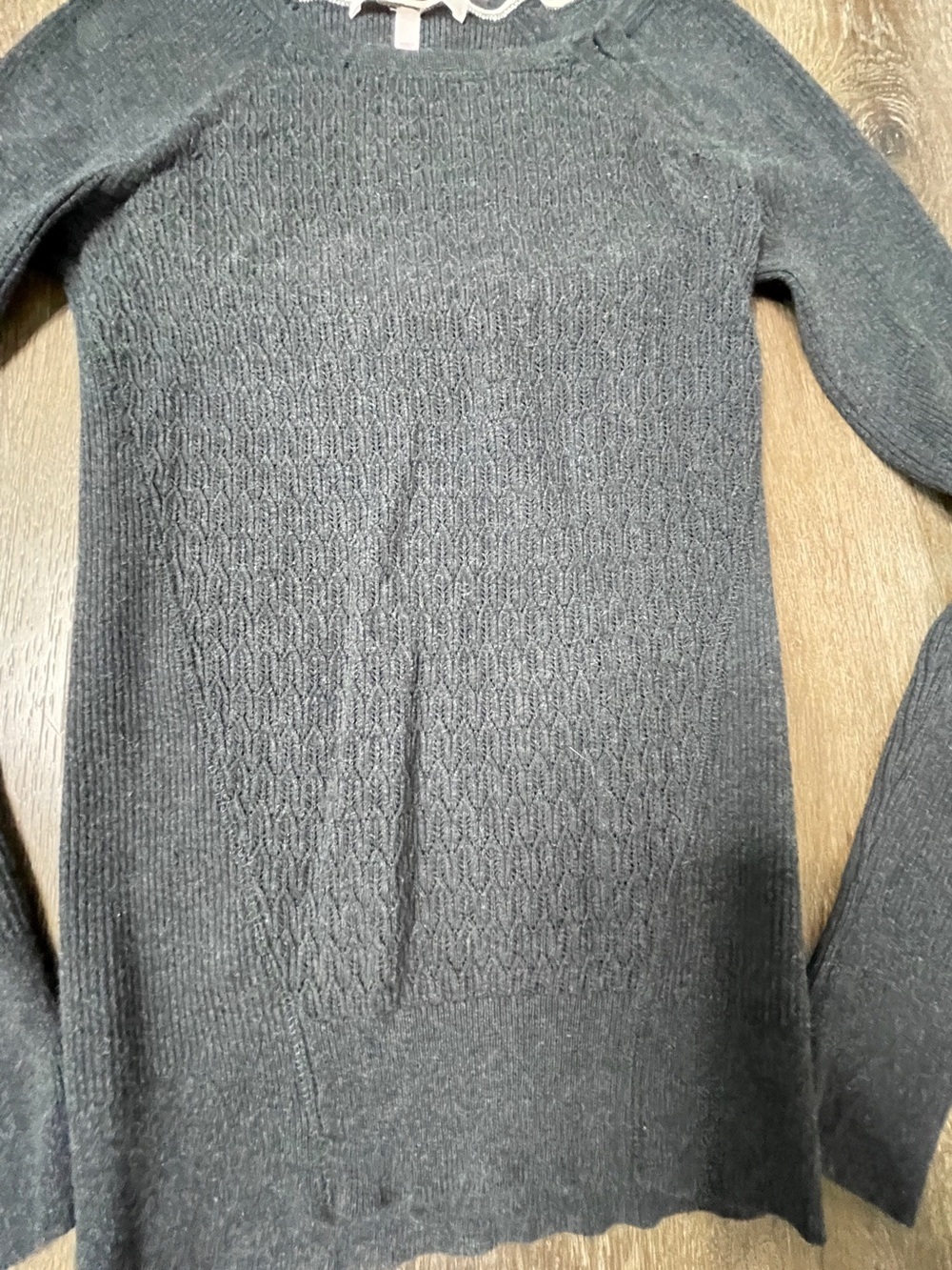Victoria Secret Textured Light-Weight Ribbed Sweater-XS - Picture 4 of 5